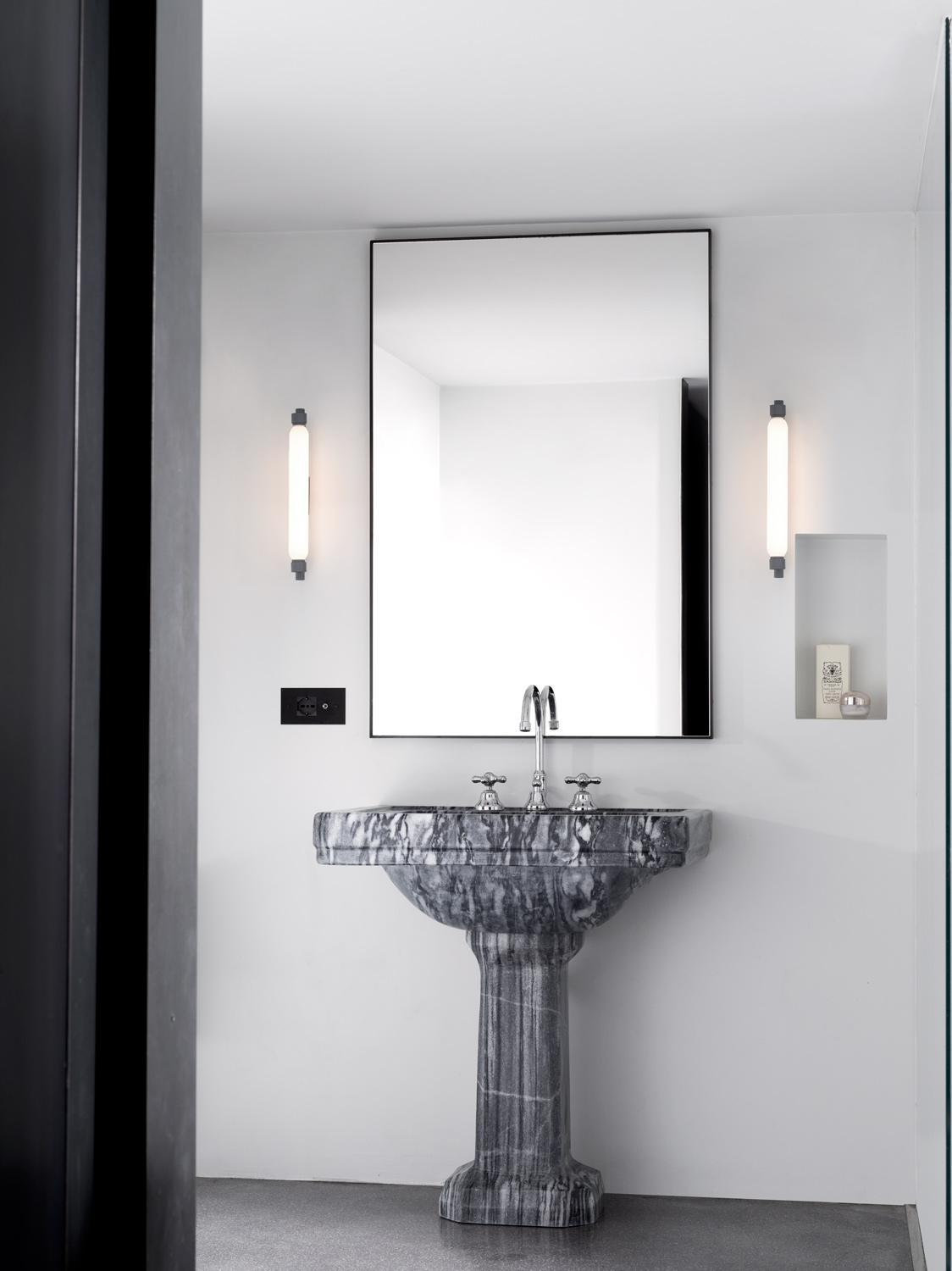 La Roche Wall Lamp by Nemo Lamps